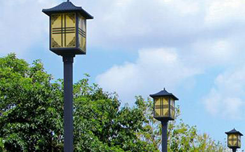 华池庭院灯安装间距与布灯设计全解析